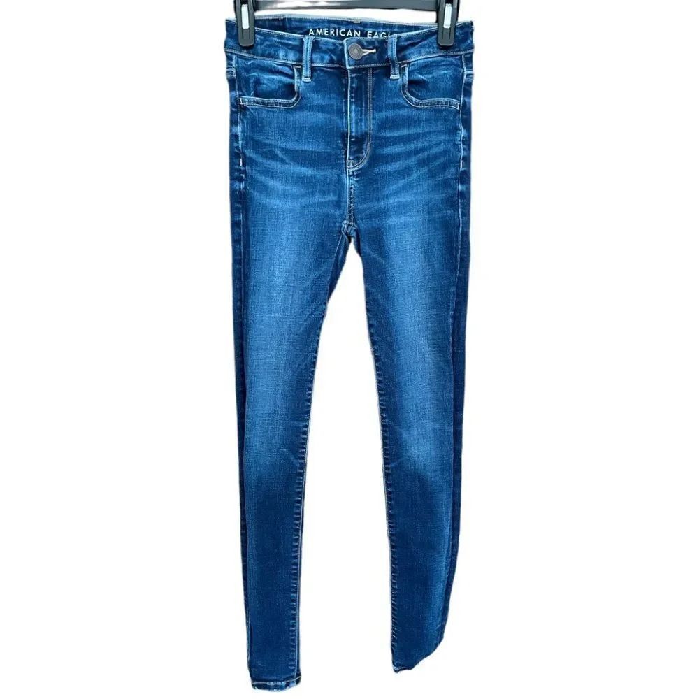 AMERICAN Eagle Outfitters Hi-Rise Jegging size 2 long.